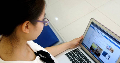 Livestream, 'bóc phốt' trên mạng có thể đi tù?