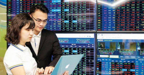 Xuất hiện khoản lãi tăng gần 2.000%: CTCK nhỏ bất ngờ bứt tốc trong quý 1