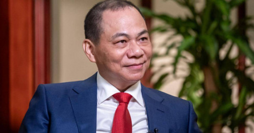 “Dồn dập” câu hỏi tại đại hội Vingroup: Tỷ phú giàu nhất Đông Nam Á sống thế nào?