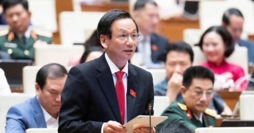 Đề xuất doanh nghiệp sản xuất xe điện phải thu hồi pin để tái chế