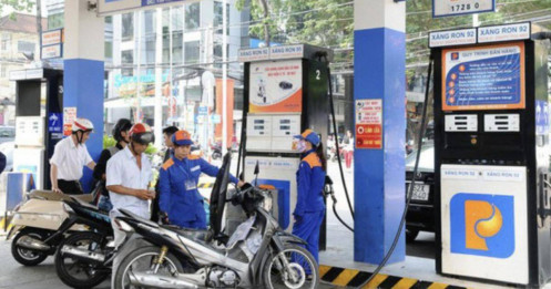 Thủ tướng: Phấn đấu nâng dự trữ xăng dầu quốc gia lên 90 ngày nhập ròng