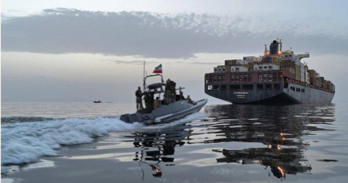 Mỹ có thể đang lập liên minh để mở cửa eo biển Hormuz