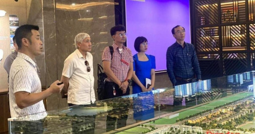 Người lãi nghìn tỷ, kẻ rời cuộc chơi bất động sản