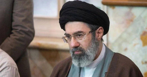 Iran thiết lập luật chơi mới tại "yết hầu" Hormuz