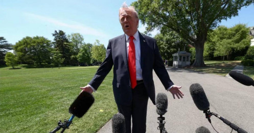 Thế kẹt của Donald Trump trước loạt hạn chót nghiệt ngã