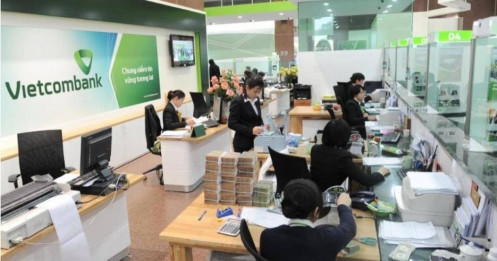 Vietcombank (VCB) báo lãi quý 1 gần 12.000 tỷ đồng
