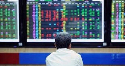 Hóa giải lời nguyền "Sell in May" bằng dữ liệu lịch sử
