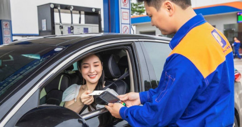 Nghịch lý ngành xăng dầu quý I/2026: Petrolimex lỗ kỷ lục trong khi các đối thủ báo lãi lớn