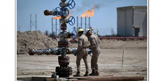 Iraq gây sốc khi giảm 30 USD/thùng dầu cho tàu qua eo biển Hormuz