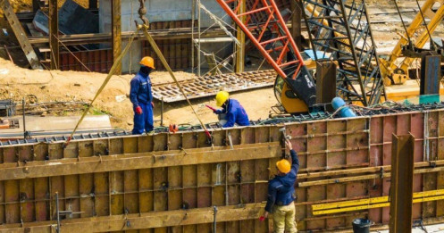 Cơn lốc giá vật liệu xây dựng siết chặt biên lợi nhuận