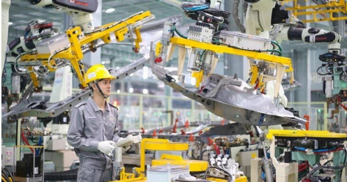 Sản xuất ô tô vẫn là ngành kinh doanh có điều kiện?