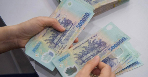 Cuộc "tháo chạy" của tiền gửi tiết kiệm