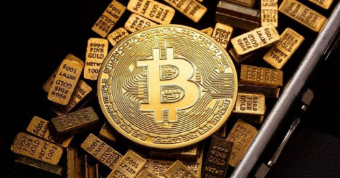 Bitcoin tích lũy hay bùng nổ?