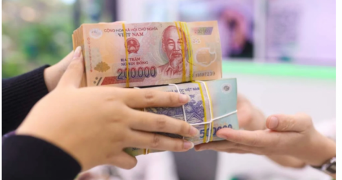 Những doanh nghiệp nào "buôn tiền" giỏi như ngân hàng?