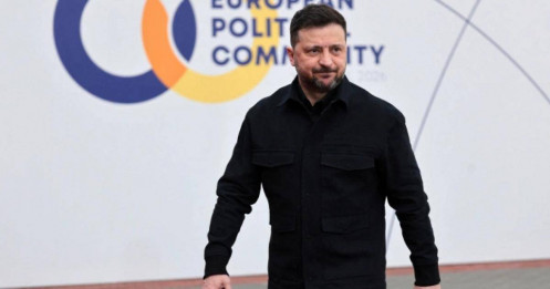 Ukraine tìm cách thoát bóng Mỹ