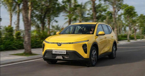 VinFast bán ra 24.774 xe ô tô điện trong tháng 4 - dẫn đầu thị trường Việt Nam 19 tháng liên tiếp