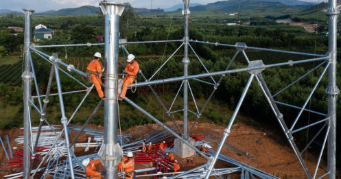Cuộc chiến minh bạch cấu phần giá điện