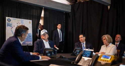 Canh bạc quân sự toàn diện của ông Trump nhắm vào Tehran