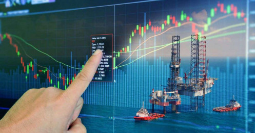 "Cá mập" ôm tiền ngủ đông giữa "cơn lốc" dầu khí?