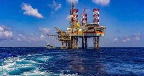 Dầu thô giảm hỗ trợ giá kim loại tăng