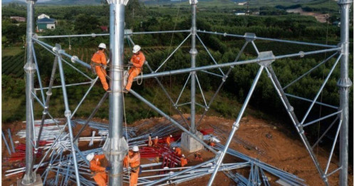 Giá mua điện của EVN tiếp tục tăng trong tháng 3