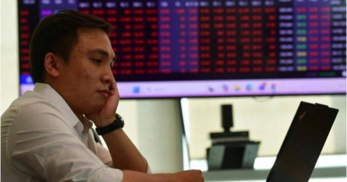 VN-Index giảm hơn 16 điểm