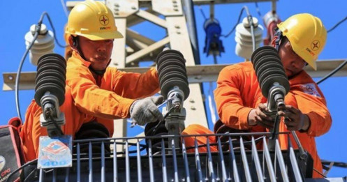 Doanh nghiệp "oằn mình" vì giá điện