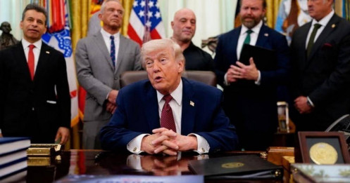 Ông Trump "dồn ép" Iran bằng tối hậu thư mới?