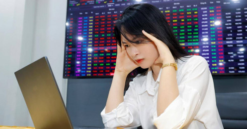 Cơn lốc "Sell in May" quét sạch túi tiền giới đầu cơ?