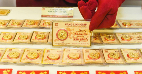Cửa tăng hay giảm cho vàng?