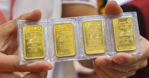 Khoảng cách đắt đỏ của giá vàng trong nước