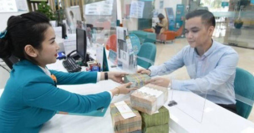 Cuộc đua hút tiền gửi ngày càng khốc liệt