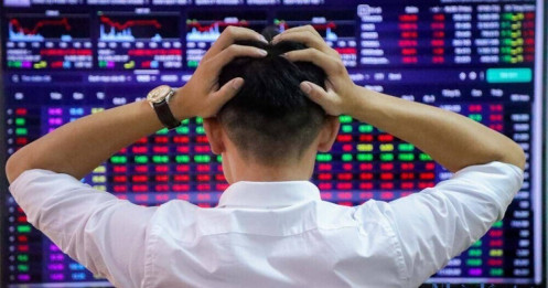 VN-Index giảm phiên thứ 7 liên tiếp nhưng dồng tiền âm thầm quay lại: Liệu đáy 1.800 điểm đã ở rất gần?