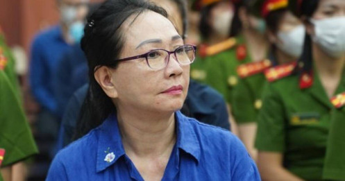 Xe sang của bà Trương Mỹ Lan "ế" khách trước giờ tái đấu giá