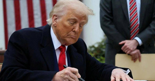 Ông Trump mở mặt trận thuế quan mới, 60 nền kinh tế đối diện nguy cơ bị đánh thuế bổ sung
