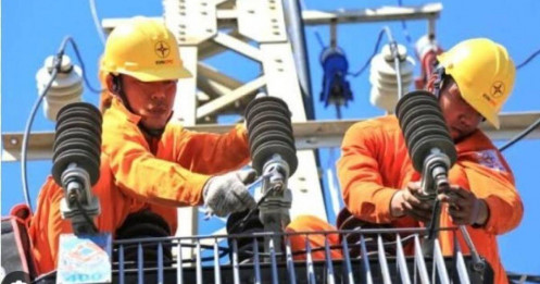EVN nói gì về khoản lãi đột biến và 152.000 tỷ đồng tiền gửi ngân hàng?