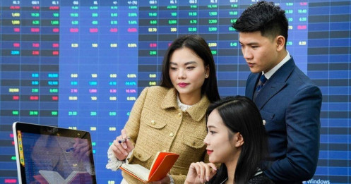 Yếu tố nào có thể kéo dòng tiền quay lại TTCK?