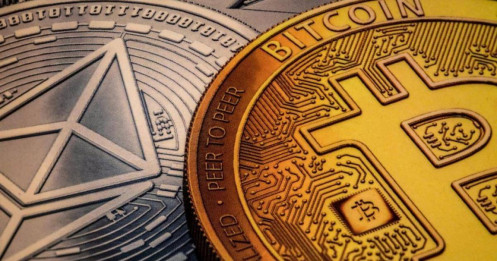 Strategy tăng cược với Bitcoin