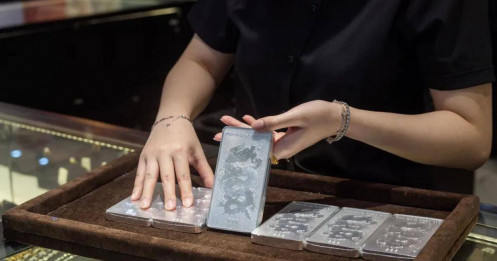 Sự kiện: Biến động giá vàng, bạc