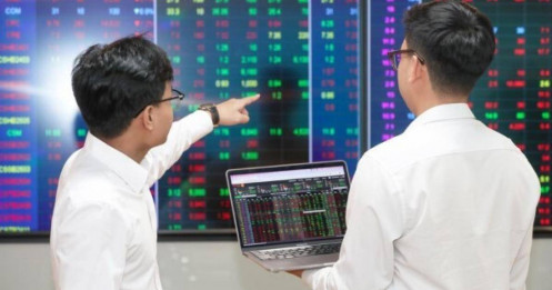 Vì sao dòng tiền vẫn chưa quay lại TTCK?