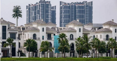 Cổ phiếu VIC tăng gần 1.000%, điều gì khiến thị trường đặt cược lớn vào Vingroup?