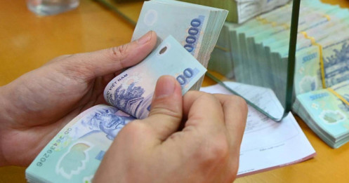 Áp lực lãi suất "bủa vây" thị trường