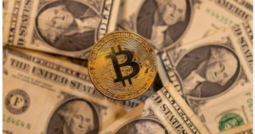 Nhà đầu tư bắt đầu gom Bitcoin