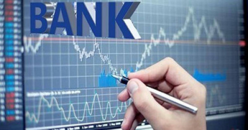 Cổ phiếu ngành Bank ra sao khi thị trường chật vật?