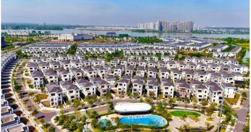Novaland tuyên bố sắp "cập bờ", nhà đầu tư chờ màn trở lại ngoạn mục?