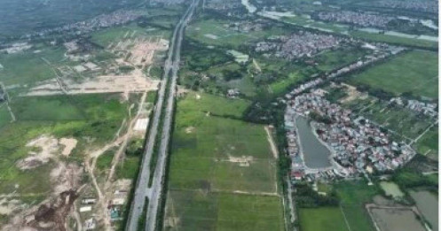 Giá nhà đất Hà Nội 'thanh lọc mạnh mẽ'