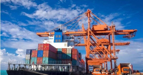 Nhập siêu tăng tốc: Chưa hết nửa năm, con số đã áp sát 17 tỷ USD