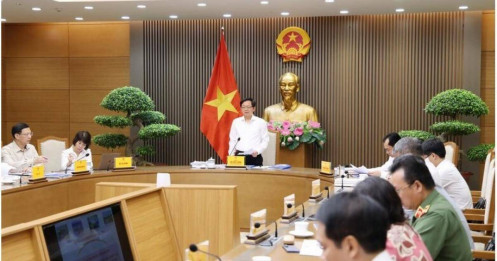 Phó Thủ tướng: Đã đến lúc nói không với tư duy "phân lô bán nền"?