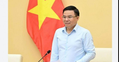 Giữa cao điểm nắng nóng, Bộ Công Thương yêu cầu EVN bảo đảm đủ điện bằng mọi giá