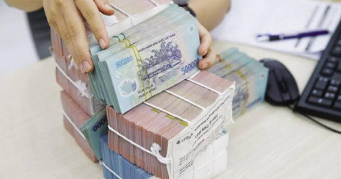 Lãi suất tiết kiệm 8-10%/năm xuất hiện trở lại